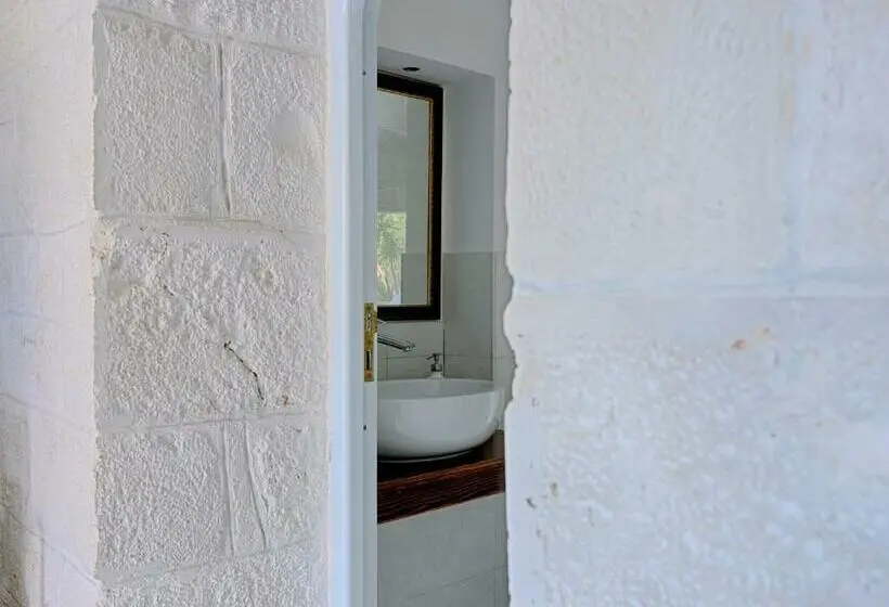 Juniorsviitti, Trullo Santangelo