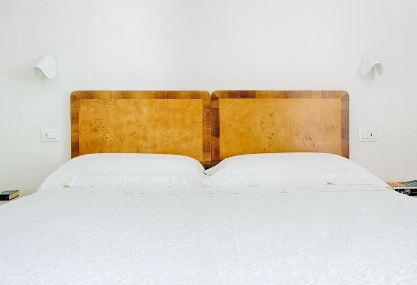 Студия Deluxe, Trullo Santangelo