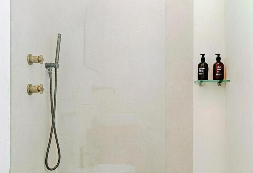 デラックススタジオ, Trullo Santangelo