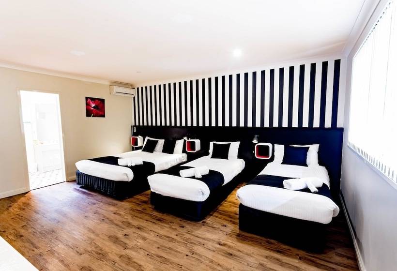 Семейный Номер, Bundanoon Country Inn Motel