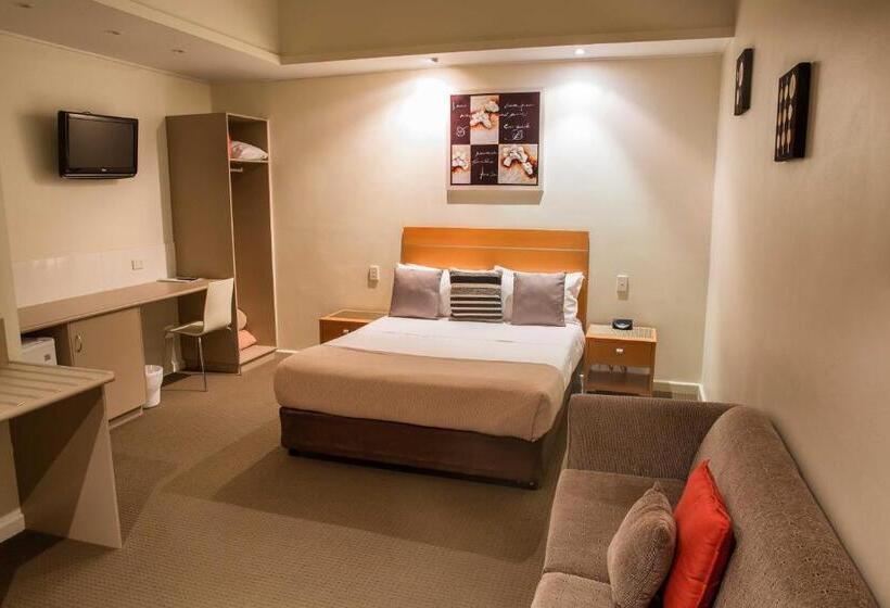 スーペリアールーム, Burkes Hotel Motel