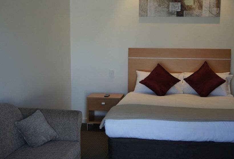 スーペリアールーム, Burkes Hotel Motel