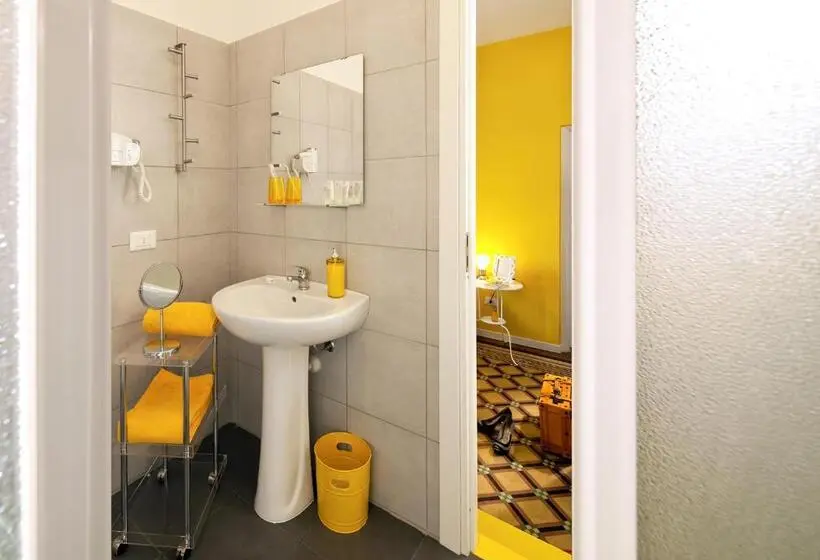 اتاق استاندارد سه نفره, Gio El Happiness Guest House