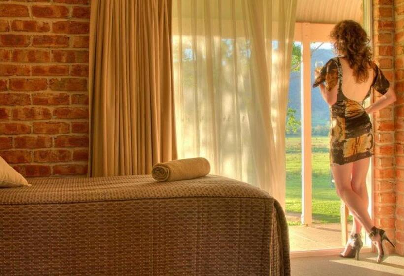 חדר משפחתי, Gloucester Country Lodge