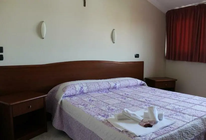 Basic-huone, Albergo Villa Bianca