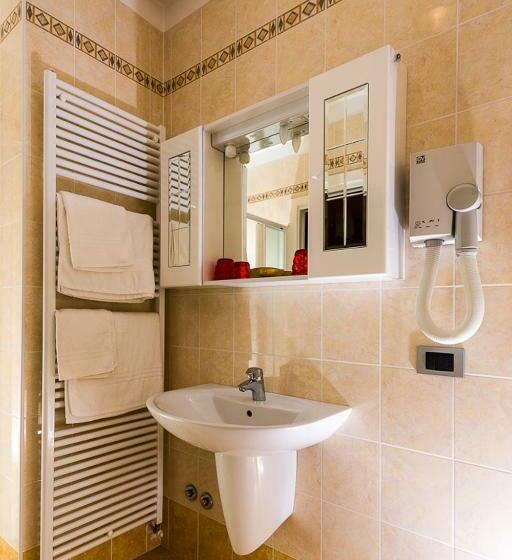 اتاق استاندارد یک نفره, Alle Due Palme