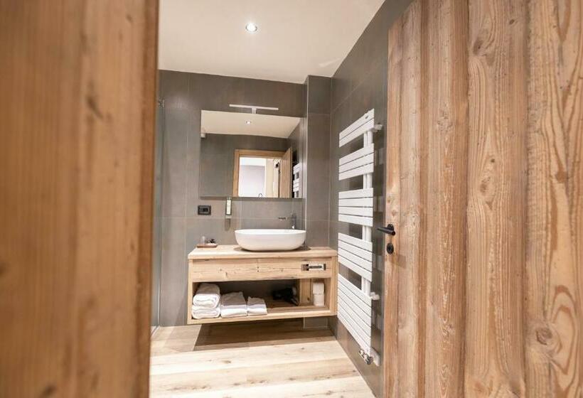 غرفة سوبيريور, Alpenrose Wellness