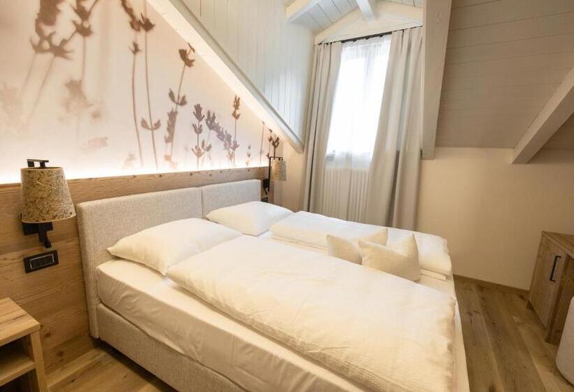 غرفة سوبيريور, Alpenrose Wellness