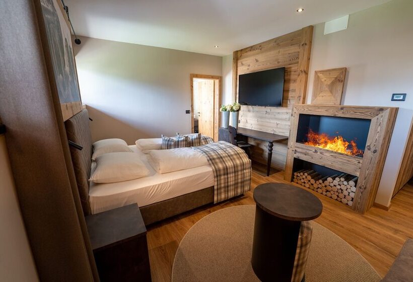 جناح جونيور, Alpenrose Wellness