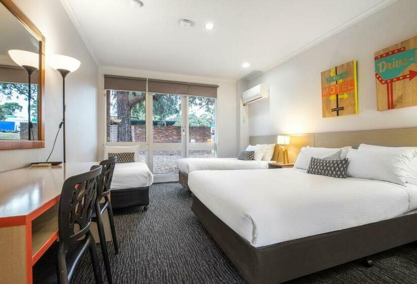 家庭工作室, Burvale