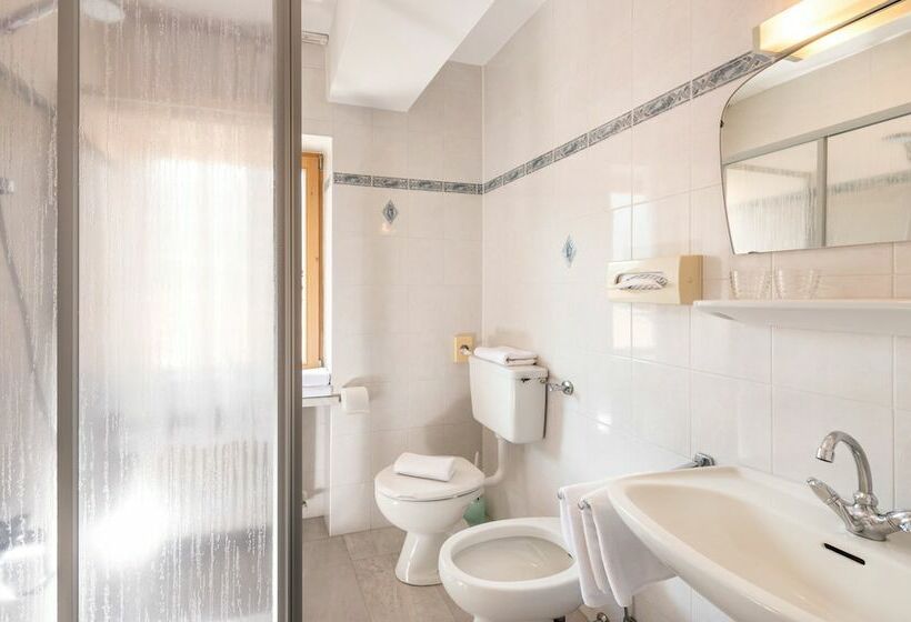 标准间, Gasthaus Post