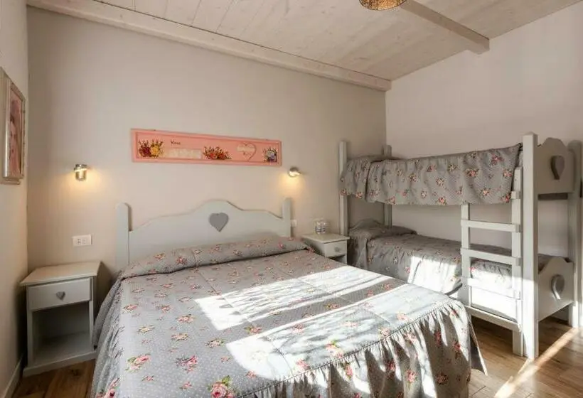Standard Neljän Hengen Huone, Locanda Zita