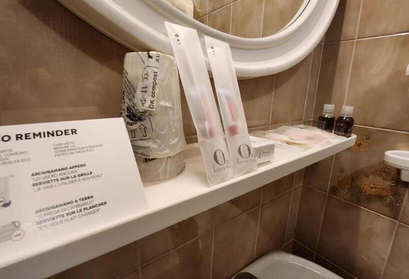 带阳台标准四人间, Inter Hotel B&b