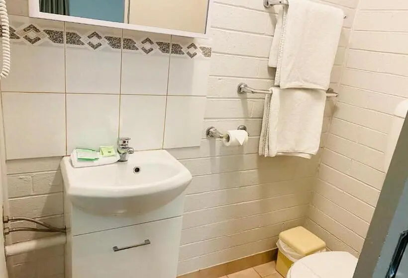 Basic-huone, Millers Cottage Motel
