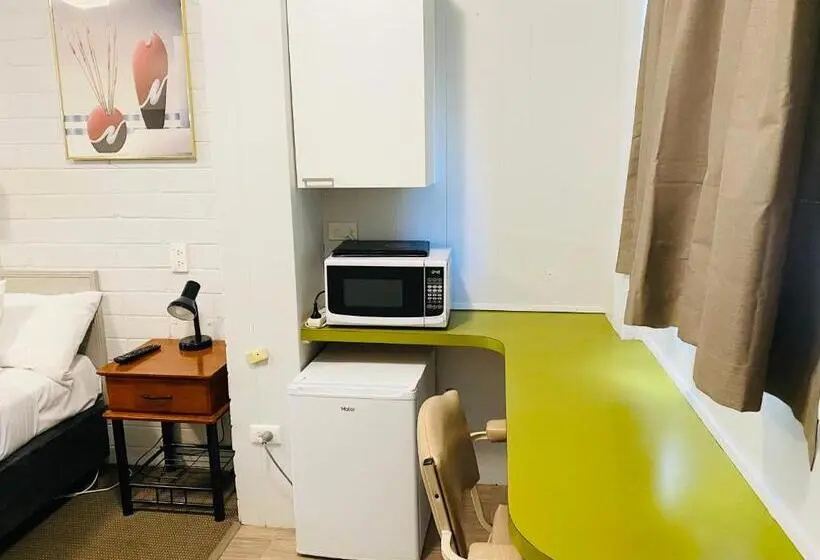 Basic-huone, Millers Cottage Motel