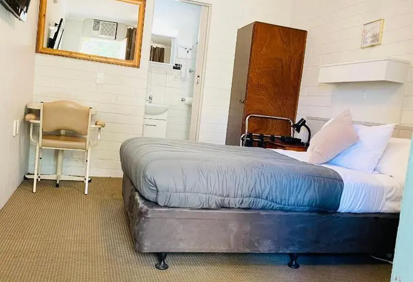 Basic-huone, Millers Cottage Motel