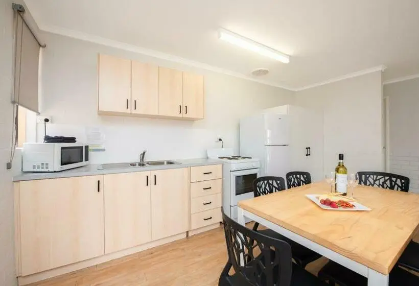 آپارتمان 3 خوابه, Geraldton S Ocean West Holiday Units & Short Stay Accommodation