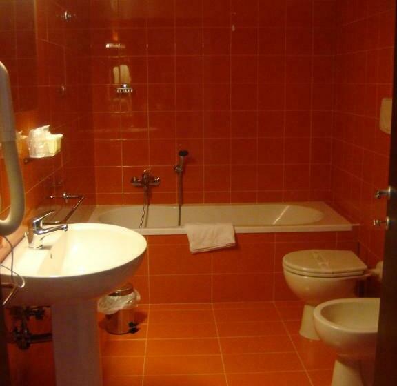 غرفة قياسية ثلاثية, Santa Loja Hotel Residence