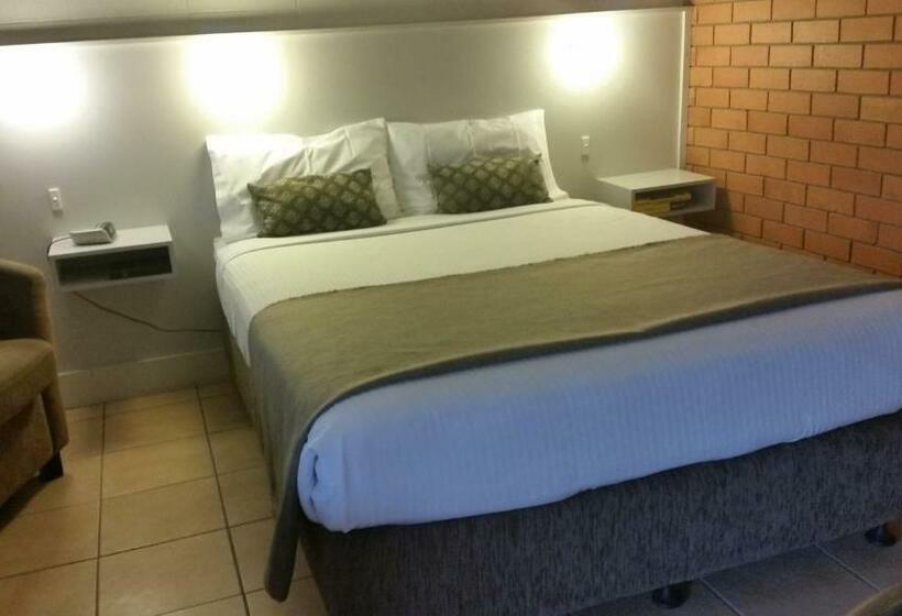 Номер Стандарт, Tweed River Motel