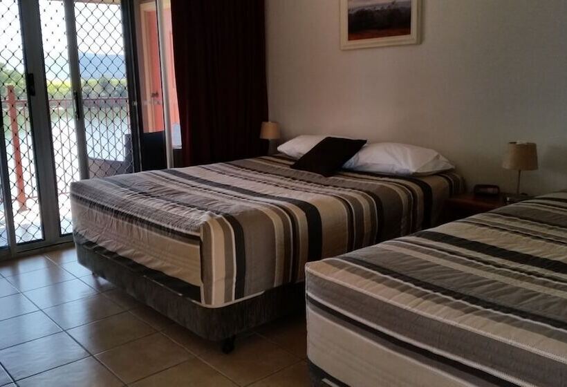 Номер Стандарт, Tweed River Motel