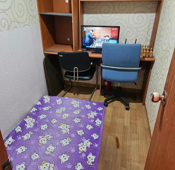 اتاق استاندارد یک نفره, Mokhwatel