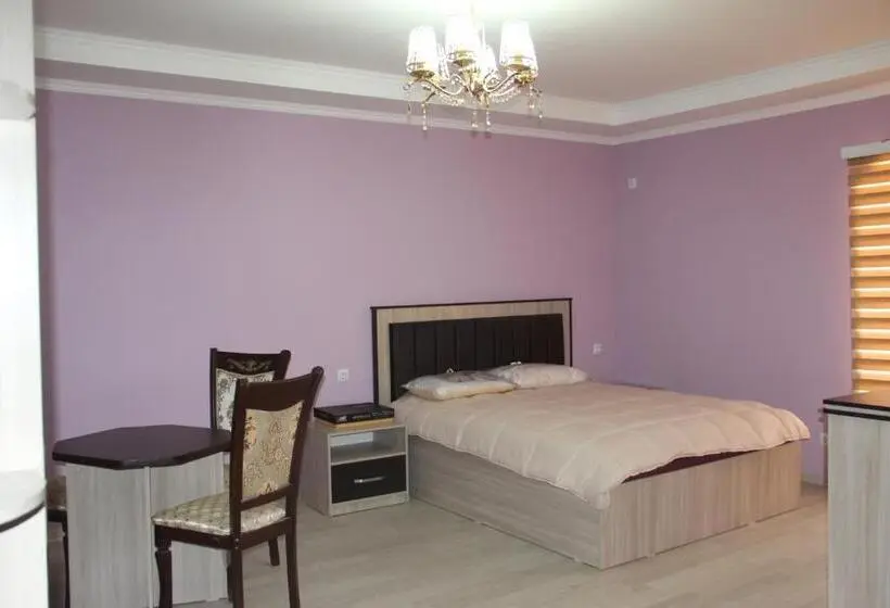 اتاق استاندارد با چشم‌انداز کوهستان, Hostel Asham