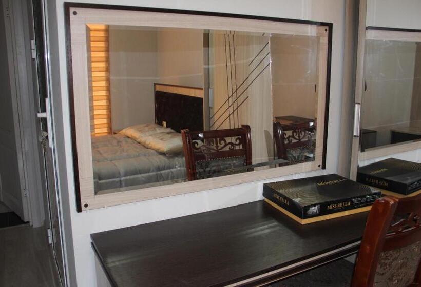 اتاق استاندارد با چشم‌انداز کوهستان, Hostel Asham