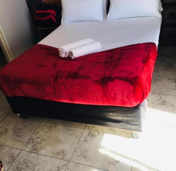 バルコニー付きスタンダードルーム, Andrienne Lodge Cape Town