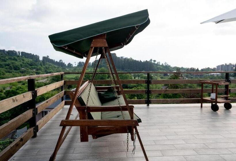 اتاق استاندارد سه نفره, Garden