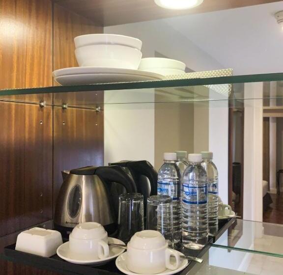 Suite, The Residences Olympia