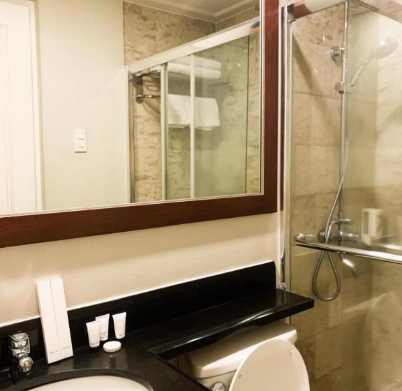 Suite, The Residences Olympia