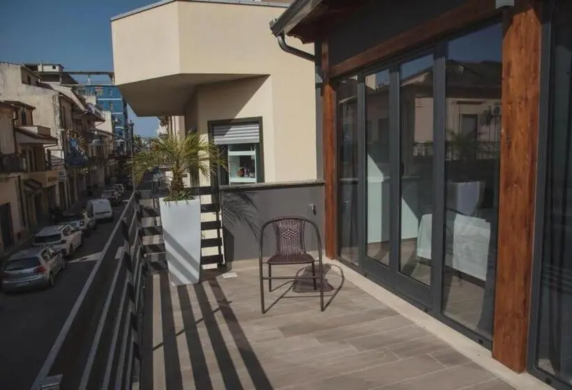 スタンダード４人部屋, Il Vicoletto Bovalino   B&b