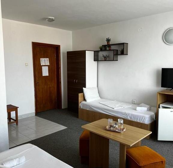 Triple Room Sea View, Casa Amaradia