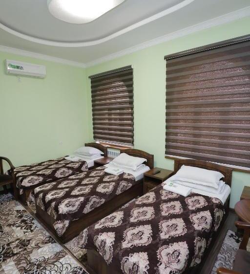 اتاق راحتی سه تخته, Guest House Gumbaz Sts