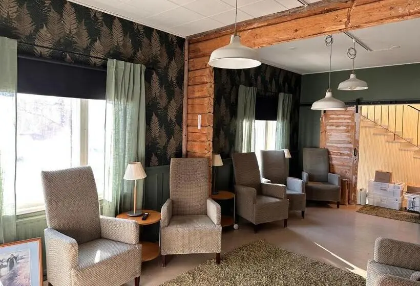 Premium Neljän Hengen Huone, Enonkosken Kartano & Guesthouse