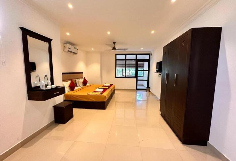 四人豪华间, Luxe Hotel Thekkady