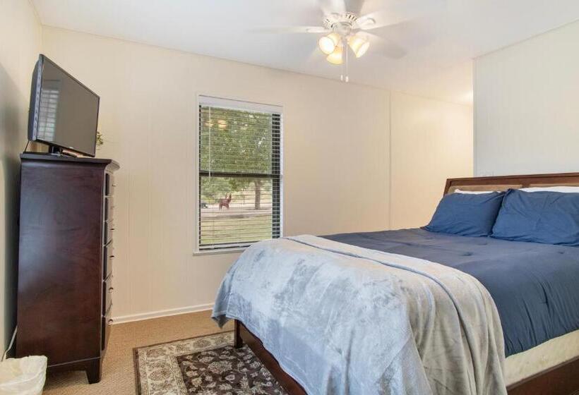 スタンダードルーム, Indian Springs Lakehouse