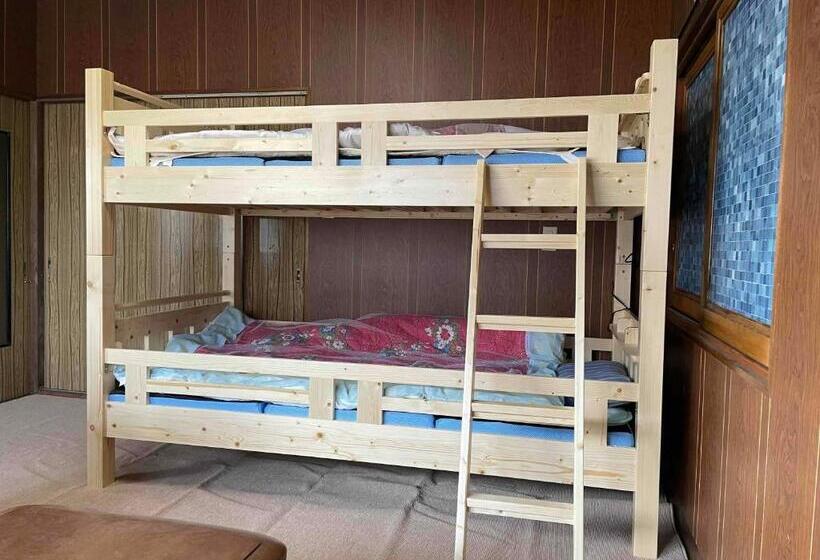 Economy Room, Pastime藤熊