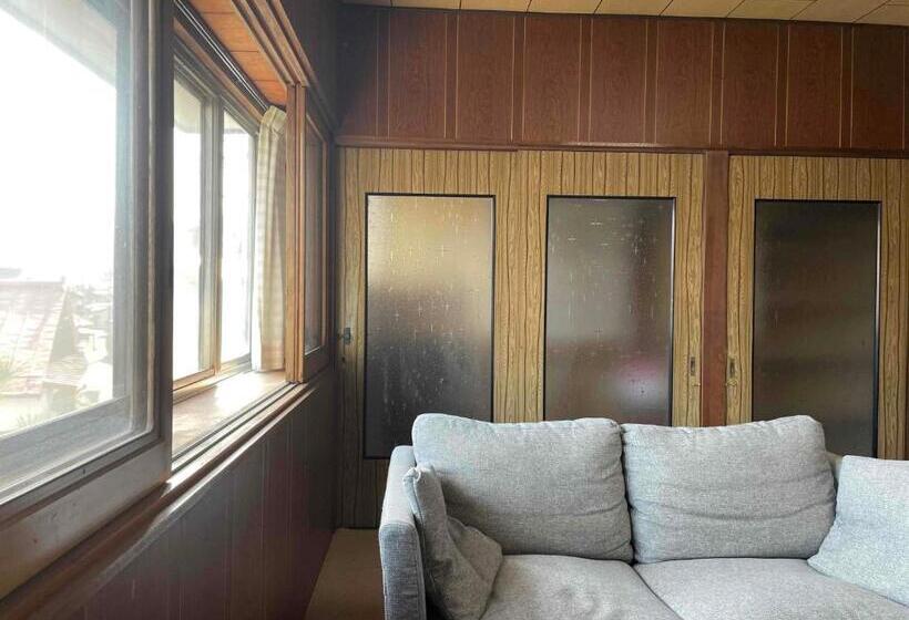 Economy Room, Pastime藤熊