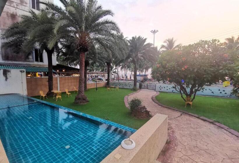 Студия Стандарт Вид на Море, The Beach Bangsaen Condo Sea View Room 327 62 Top Floor Free Netflix