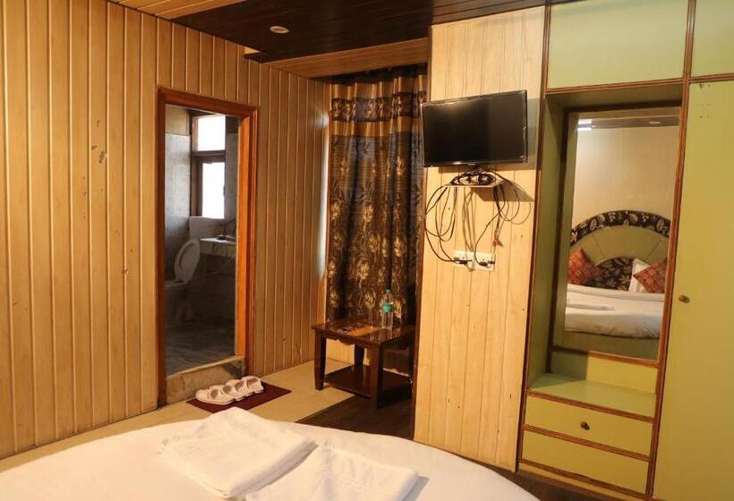 Quarto Deluxe, Sita Inn
