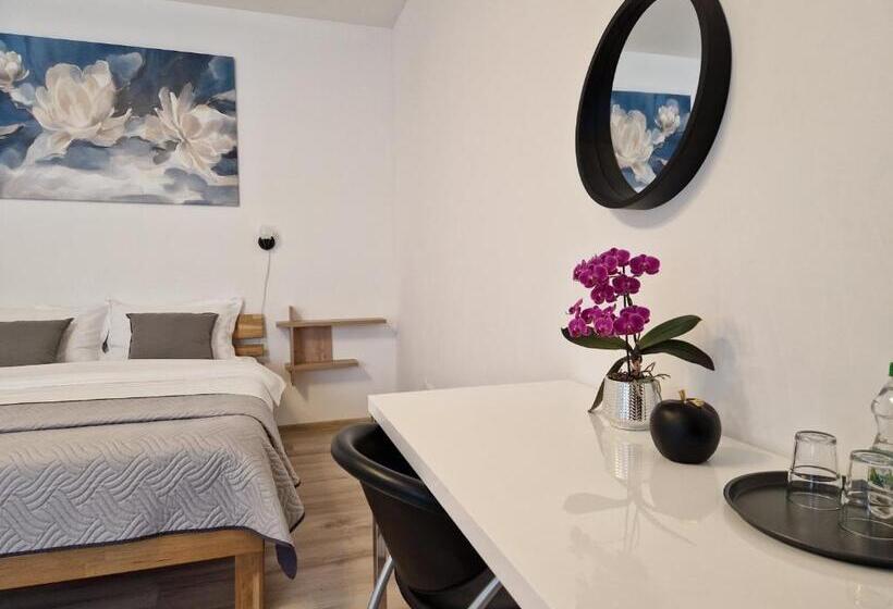 غرفة ديلوكس ثلاثية, Casa 7 Sate Apartament