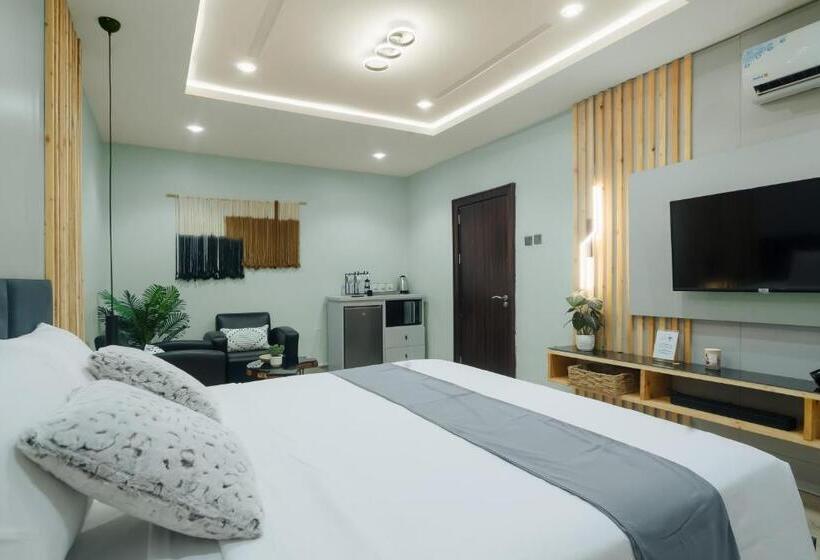 اتاق لوکس با تخت بزرگ, Kashco Apartments Wuse 2 Abuja