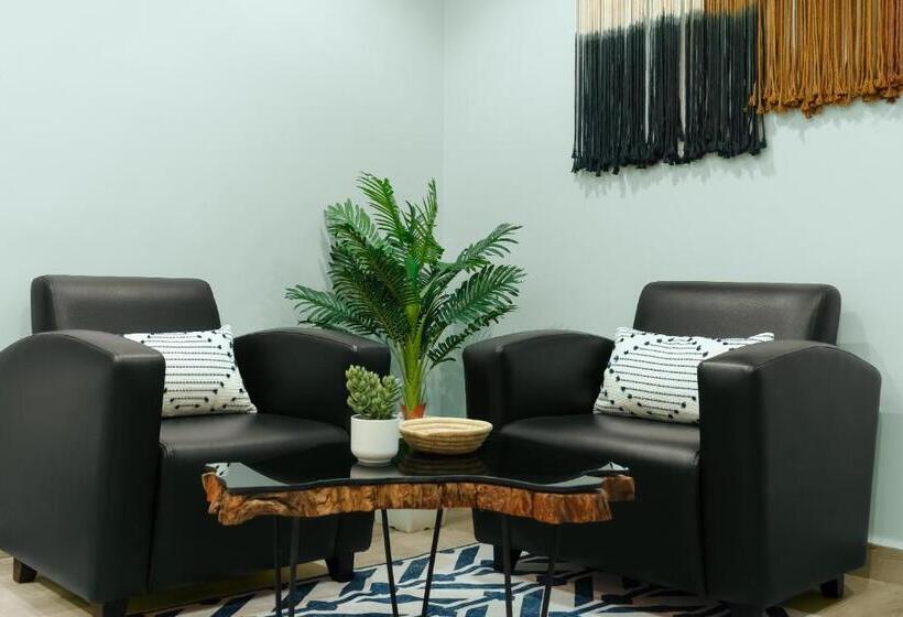 غرفة ديلوكس سرير كينج, Kashco Apartments Wuse 2 Abuja