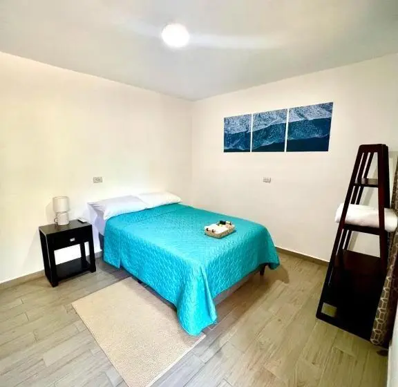デラックスルーム, Mayara Hostal