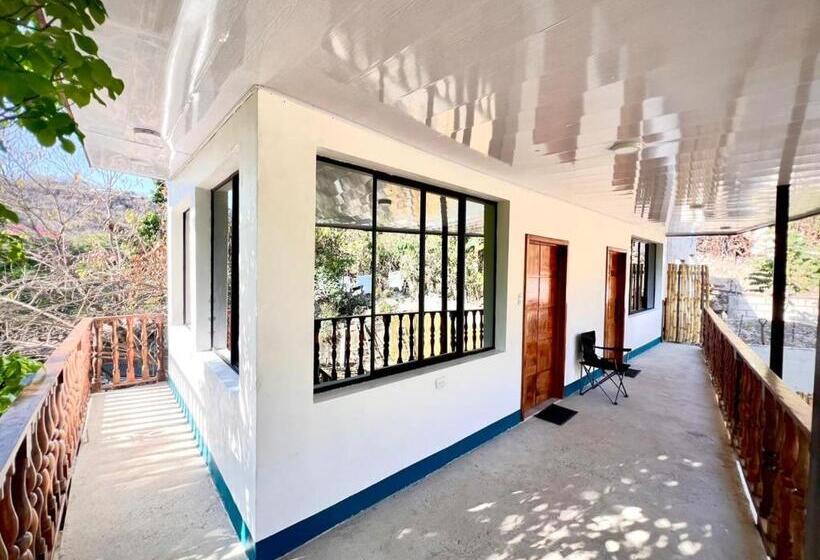 غرفة ديلوكس, Mayara Hostal