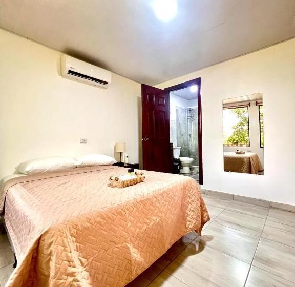 Номер Deluxe, Mayara Hostal