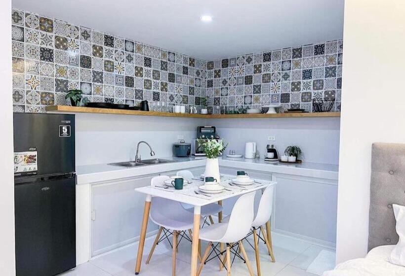 Standardrum med Balkong, Moonlight House Tagaytay