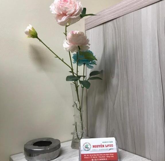 اتاق استاندارد, Khách Sạn Nguyễn Long