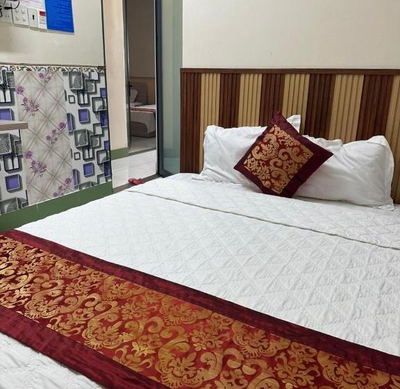 اتاق لوکس, Khách Sạn Nguyễn Long